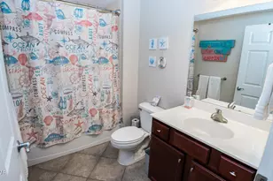 2400 Grandiflora Blvd, Panama City, FL 32408 - Photo 37