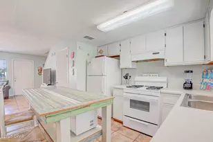 113 Cindy Ln, Panama City Beach, FL 32407 - Photo 21