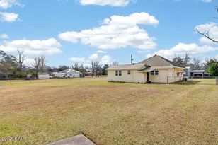1314 Coggin Ave, Chipley, FL 32428 - Photo 9