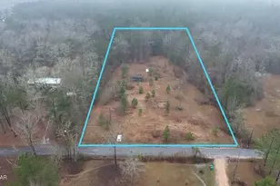 2114 Miller Ln, Chipley, FL 32428 - Photo 1