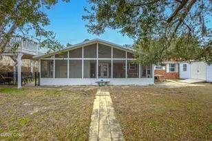 7424 Little Creek Cir, Southport, FL 32409 - Photo 5