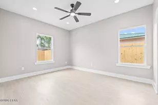 927 Spring Ave, Panama City, FL 32401 - Photo 17