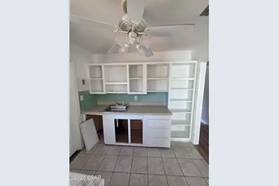1010 E 2nd Place, Panama City, FL 32401 - Photo 9