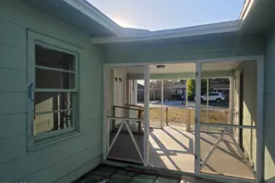 1010 E 2nd Pl, Panama City, FL 32401 - Photo 23