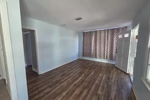 1010 E 2nd Pl, Panama City, FL 32401 - Photo 3