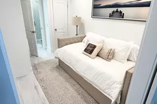 7813 N Lagoon Dr, Panama City, FL 32408 - Photo 25