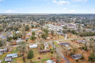 794 2nd St, Chipley, FL 32428 - Photo 27