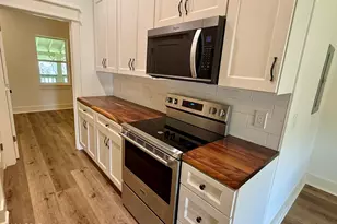 145 6th St, Apalachicola, FL 32320 - Photo 21