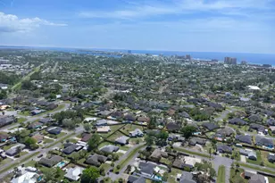 186 Treasure Palm Dr, Panama City Beach, FL 32408 - Photo 5