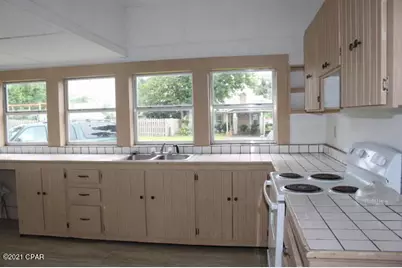 2497 3rd Avenue, Alford, FL 32420 - Photo 13