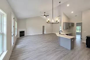 4514 Lovegrass Ln, Panama City, FL 32409 - Photo 3