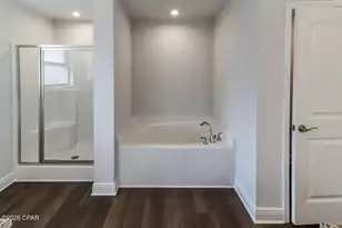 4510 Lovegrass Ln, Panama City, FL 32409 - Photo 9