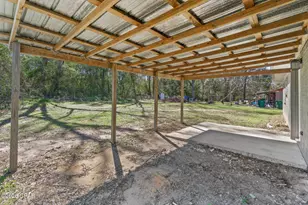 1037 Payne St, Graceville, FL 32440 - Photo 15