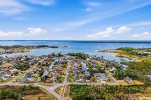 2004 Wind Jammer Dr, Lynn Haven, FL 32444 - Photo 27