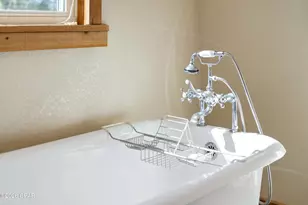 7020 SW Capt Lynn Rd, Kinard, FL 32449 - Photo 23