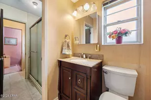 729 Crestwood St, Mary Esther, FL 32569 - Photo 13