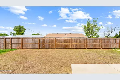 8401 Park Place Drive, Panama City, FL 32404 - Photo 23
