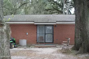 5728 Snow Hill Rd, Malone, FL 32445 - Photo 3
