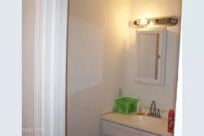 5728 Snowhill Road, Malone, FL 32445 - Photo 13