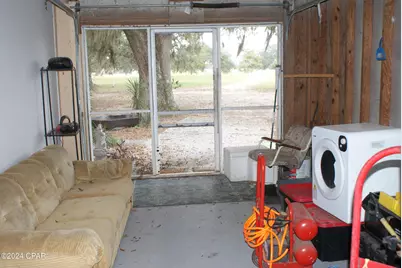 5728 Snowhill Road, Malone, FL 32445 - Photo 11