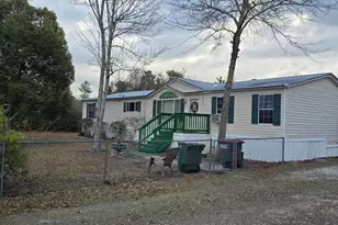 8816 Lory Ln, Youngstown, FL 32466 - Photo 15