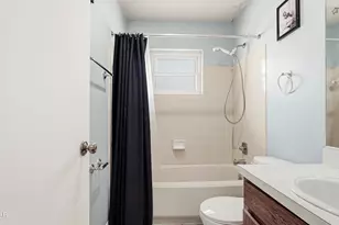 4335 Country Club Blvd, Chipley, FL 32428 - Photo 17