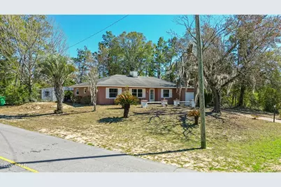 4335 Country Club Boulevard, Chipley, FL 32428 - Photo 1