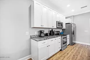 6006 Thomas Dr, Panama City, FL 32408 - Photo 9