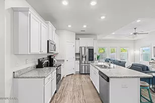 798 Cason Cir, Panama City, FL 32405 - Photo 7