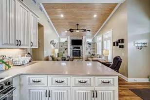 482 N Marlin Dr, Panama City, FL 32408 - Photo 11