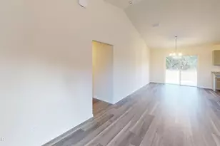 2221 Chase St, Chipley, FL 32428 - Photo 17