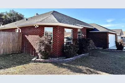 8116 Heritage Woods Lane, Panama City, FL 32404 - Photo 3