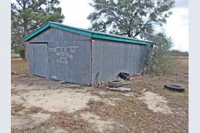 1025 Washington Boulevard, Chipley, FL 32428 - Photo 11