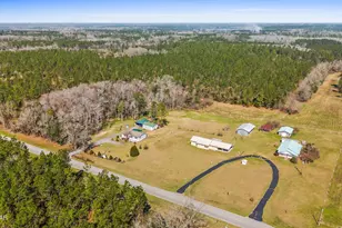 1764 Clayton Rd, Chipley, FL 32428 - Photo 47