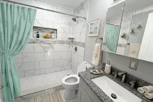 2112 Inwood Rd, Grand Ridge, FL 32442 - Photo 5