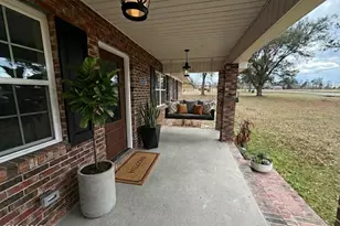 2112 Inwood Rd, Grand Ridge, FL 32442 - Photo 27