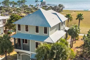 118 N Echo Ln, Port Saint Joe, FL 32456 - Photo 1