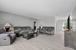 131 H L Sudduth Dr, Panama City, FL 32404 - Photo 3