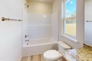 3900 Bricknell Ave, Chipley, FL 32428 - Photo 3