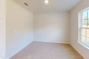 3900 Bricknell Ave, Chipley, FL 32428 - Photo 7