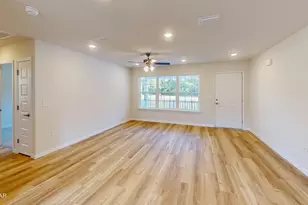 2272 Rockford Dr, Chipley, FL 32428 - Photo 15