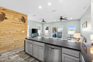 623 Fernwood St, Panama City Beach, FL 32407 - Photo 9