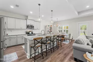 102 Drews Ln, Panama City, FL 32405 - Photo 9