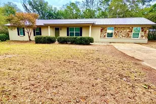 5436 Mill Creek Rd, Graceville, FL 32440 - Photo 1