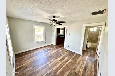 102 N Church Avenue, Panama City, FL 32401 - Photo 5