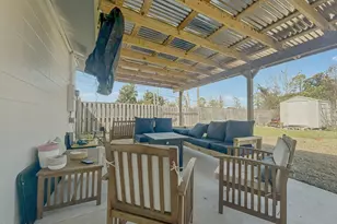 412 W 18th Ct, Lynn Haven, FL 32444 - Photo 5