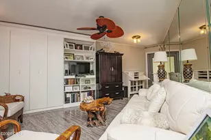 4715 Thomas Dr, Panama City Beach, FL 32408 - Photo 17