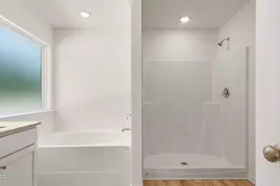 2103 Babcock St, Chipley, FL 32428 - Photo 13