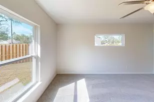 2387 Aquarius Dr, Chipley, FL 32428 - Photo 9