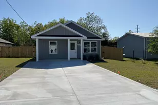 2524 Wakulla Ave, Panama City, FL 32405 - Photo 1